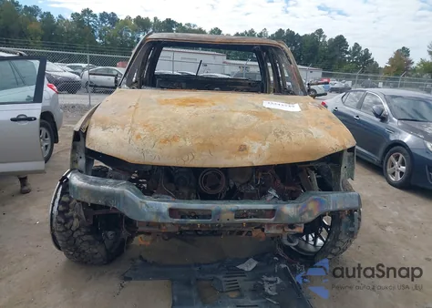 2002 Chevrolet Silverado 1500 Ls z USA, uszkodzony, nr VIN 1GCEK19V42E193683